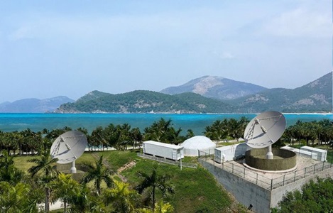 antennas for missile-warning and tracking satellites
