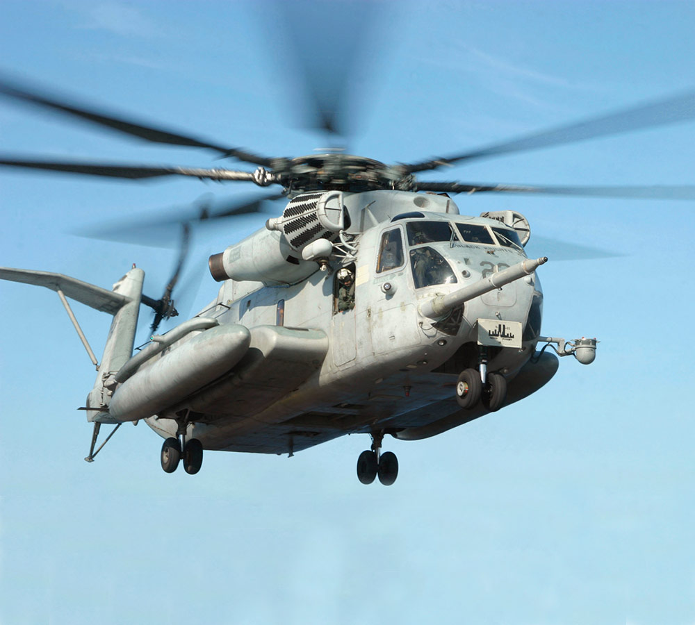 u.s. marine corps ch-53e super stallion helicopter in flight