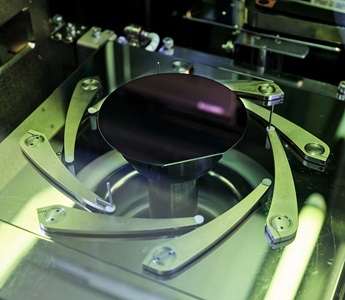 microelectronics component in clean room