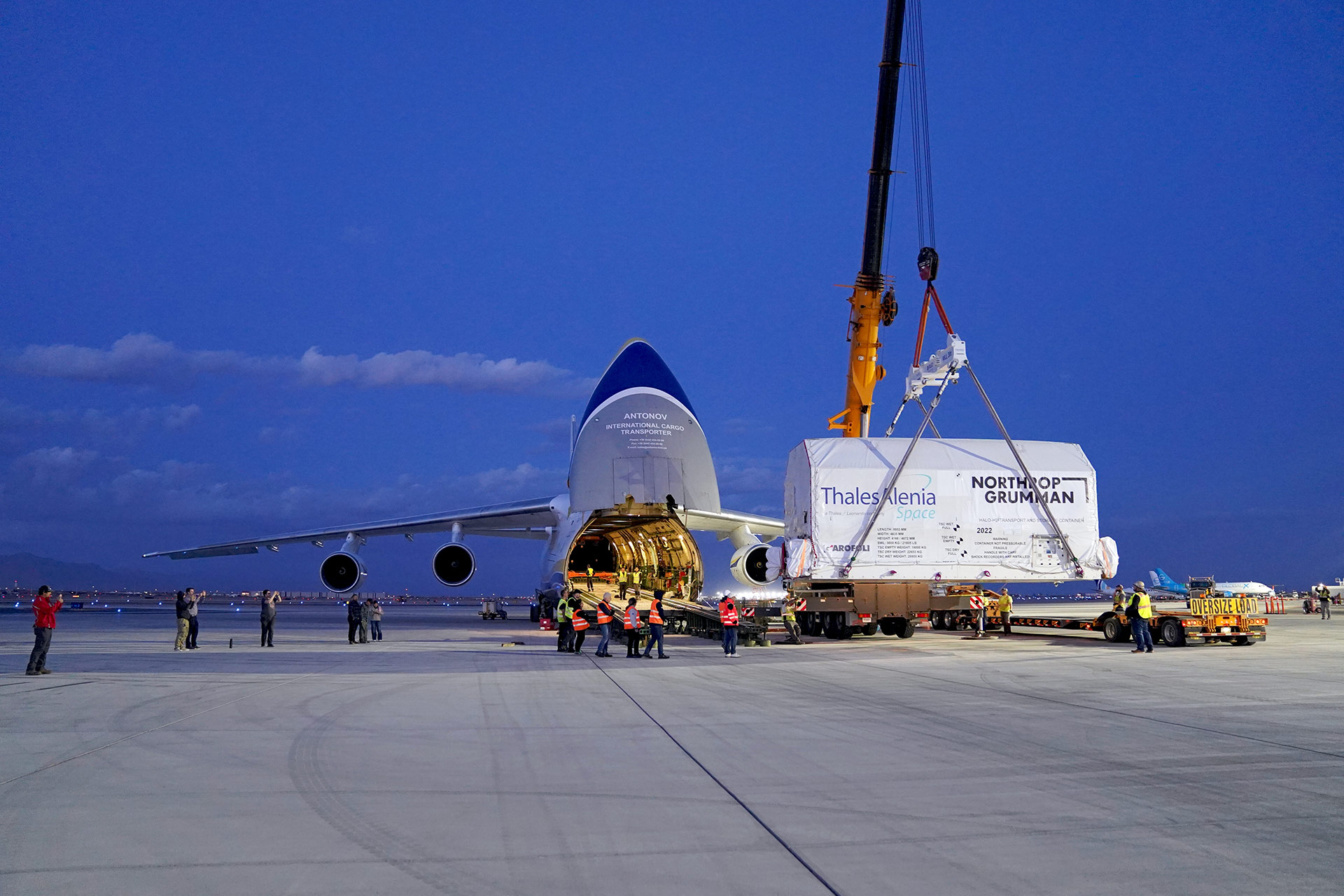 HALO spacecraft unloaded on crane