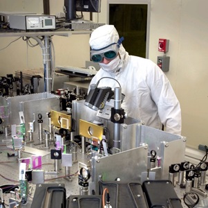 Creative Thinkers – 3 – Build Precision integration and alignment of optical hardware