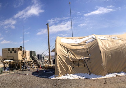 IBCS-News U.S. troops working outside on Integrated Battle Command System (IBCS)
