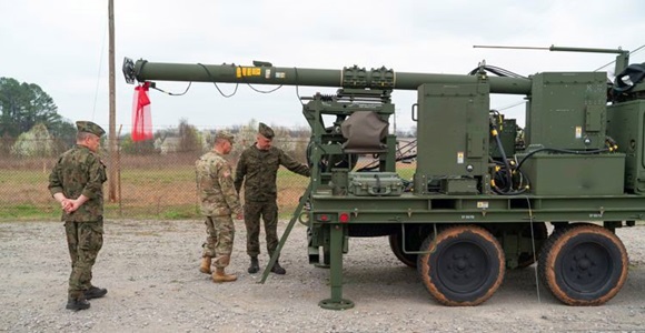 Integrated-Battle-Command-System-for-Polands-WISLA-Air–Defense servicemembers inspect the Integrated Battle Command System