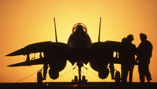 Lights, Camera, Tomcat – From the set with Tom Cruise to the real TOPGUN silhouette of two pilots next to F-14 Tomcat