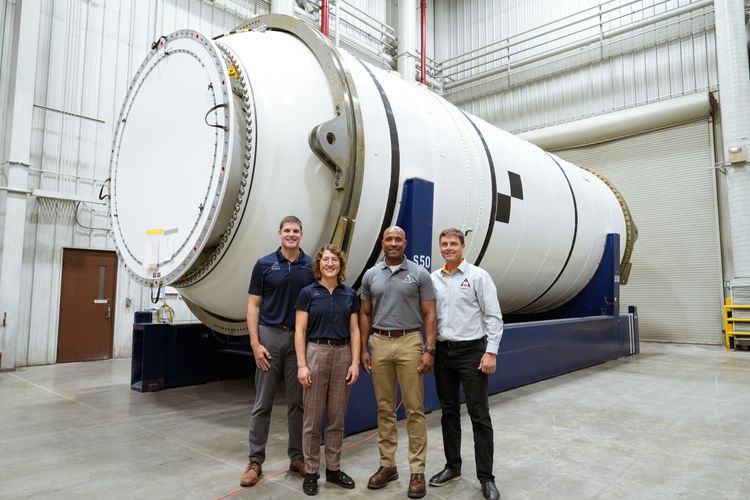 Northrop Grumman Delivers Rocket Booster Segments for NASA’s Artemis II Mission
