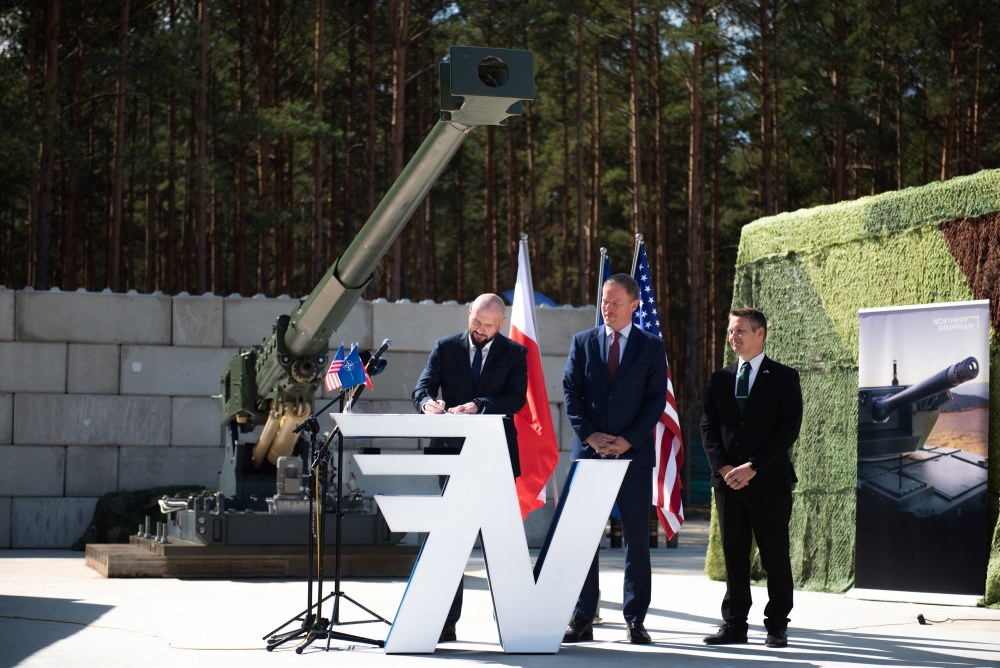 Northrop Grumman and Elaboracja Niewiadow Sign Strategic MOU to Bolster Polish Munitions