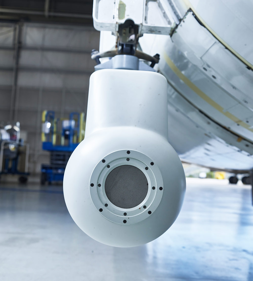 DHC-8 Aircraft Equipped with the AN/ZPY-5 VADER System AN/ZPY-5 VADER (Vehicle And Dismount Exploitation Radar)