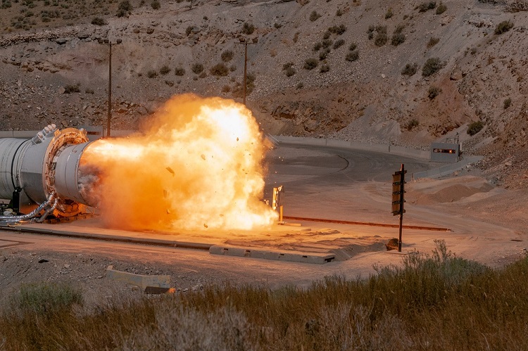 Northrop Grumman FSB-1 Booster Test for NASA’s SLS Motor during test fire