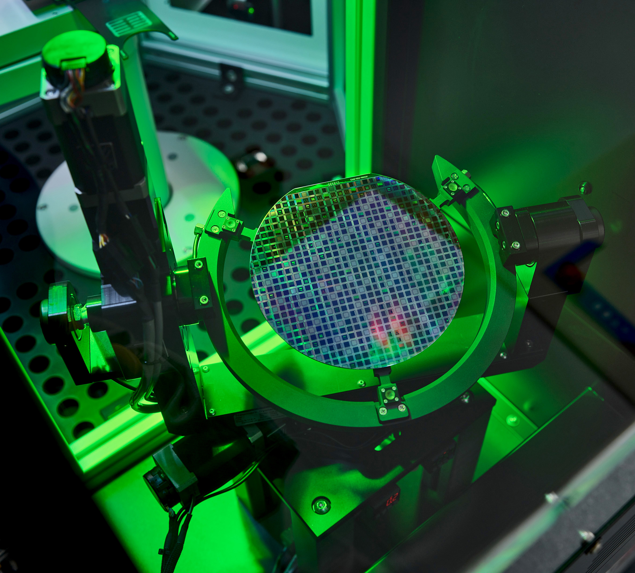 Microelectronics – Advanced Technology Lab (ATL) – large size Small Components, Big Impact